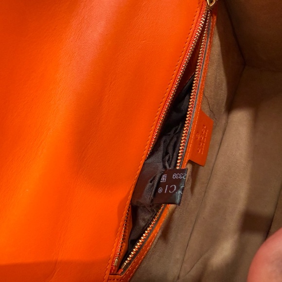 Orange Gucci Sylvie medium Leather Shoulder Bag - Picture 6 of 8